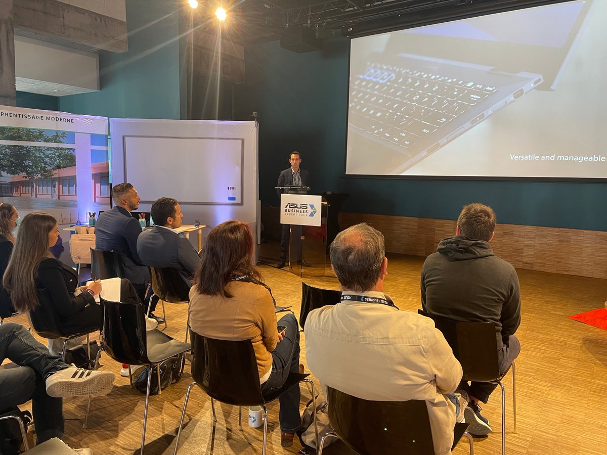AsusBusinessFR's tweet photo. Nantes une ville où il fait bon vivre mais pas que !

Nous étions présents aujourd'hui au Titan lieu emblématique de cette ville, pour échanger entre décideurs et présenter des solutions complètes pour l'éducation et les entreprises. https://t.co/jxzEuTsCWe