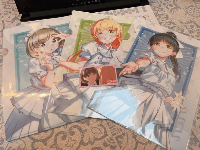 表参道に用事があったのでついでに原宿ゲーマーズ行ってきた!メモリーズスナップ見事に狙いの引けて心の中でめっちゃガッツポーズした 
