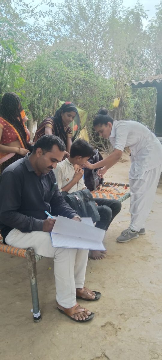 गुजरात के आरोग्य कर्मचारी 50 दिन से हड़ताल पर है उनको न्याय कब मिलेगा?
#टेक्नीकलआरोग्यकेडरकर्मचारी
<a href="/PMOIndia/">PMO India</a> 
<a href="/CMOGuj/">CMO Gujarat</a> 
<a href="/aajtak/">AajTak</a> 
<a href="/timesofindia/">The Times Of India</a> 
<a href="/VtvGujarati/">VTV Gujarati News and Beyond</a> 
<a href="/tv9gujarati/">Tv9 Gujarati</a> 
<a href="/RonakABPAsmita/">Ronak patel</a> 
<a href="/sandeshnews/">Sandesh</a> 
<a href="/Bhupendrapbjp/">Bhupendra Patel</a> 
<a href="/Zee24Kalak/">Zee 24 Kalak</a>