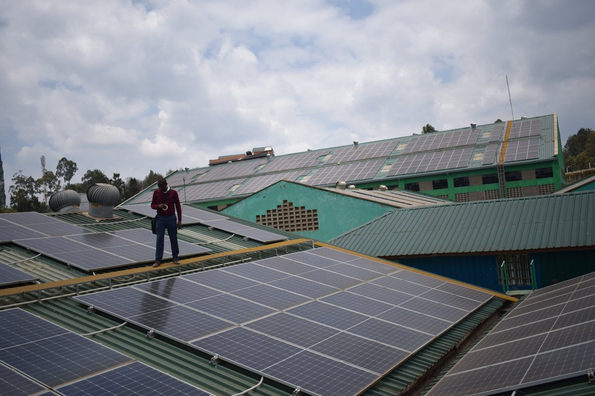 GermanyinKenya's tweet photo. The #SolarFacility was installed by 🇩🇪 company @ecoligo in conjunction with @SpenomaticGroup, and facilitated by the 🇩🇪 Dev. agency @giz_gmbh. #SolarEnergy remains a sure bet in these times of high electricity and fuel prices! @dena_news @BMWK
#GermanEnergySolutionsInitiative https://t.co/MVaSGXNTtx