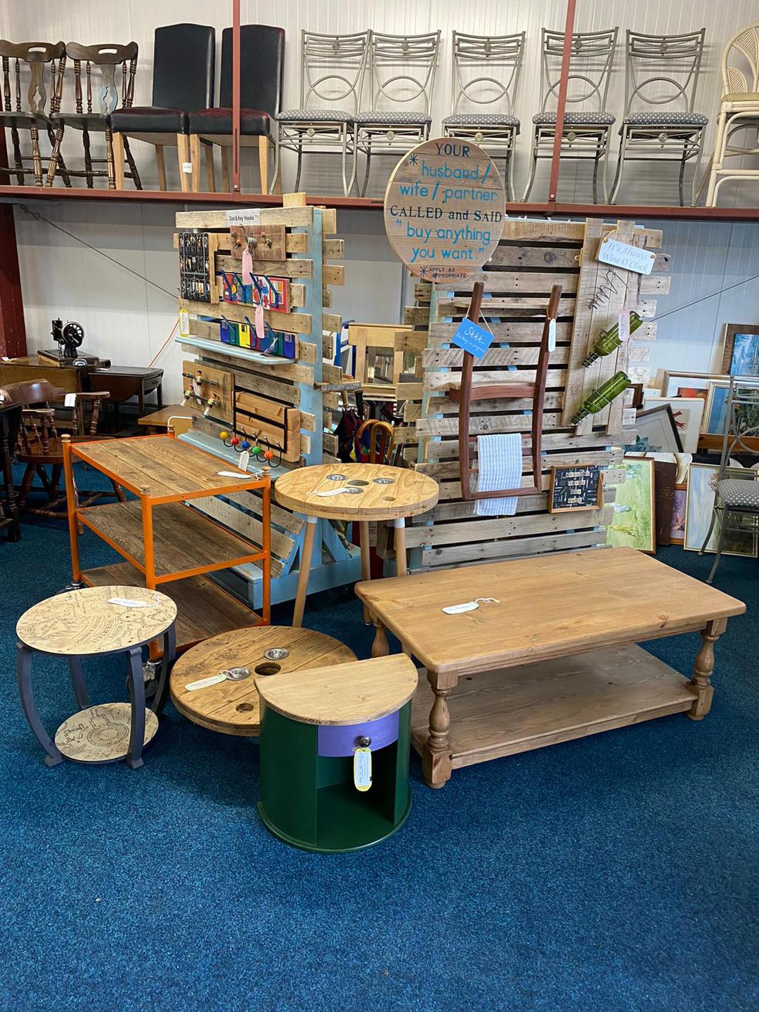 Community Furniture Store (cf_stores) / Twitter
