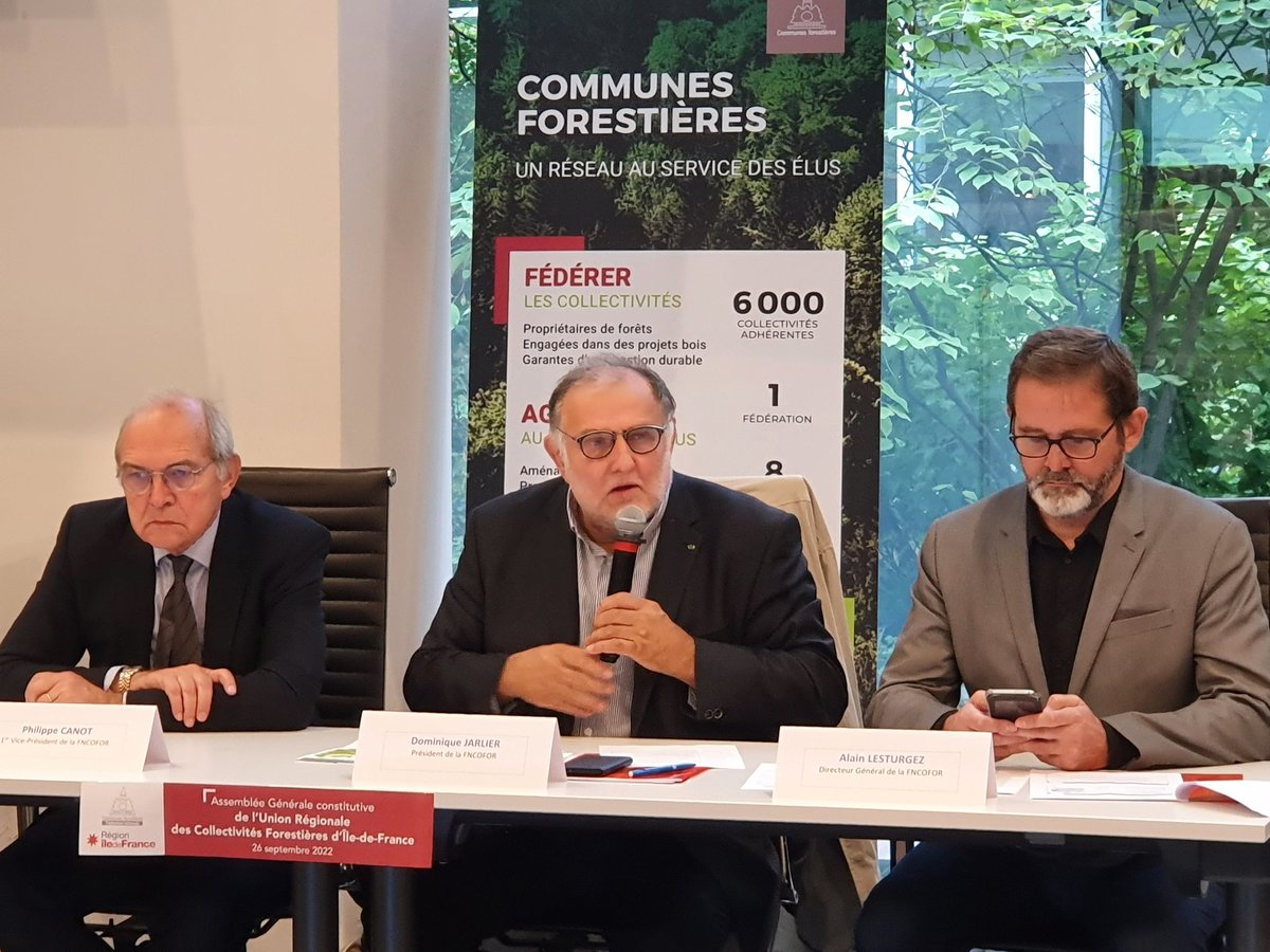 Aujourd'hui, nous sommes à l'auditorium de la Région <a href="/iledefrance/">Région Île-de-France</a> pour la 
création de l'Union Régionale des Collectivités Forestières d'Ile-de-France - Dominique JARLIER, psdt FNCOFOR rappelle nos missions d'accompagnement des élus sur les questions #forestières