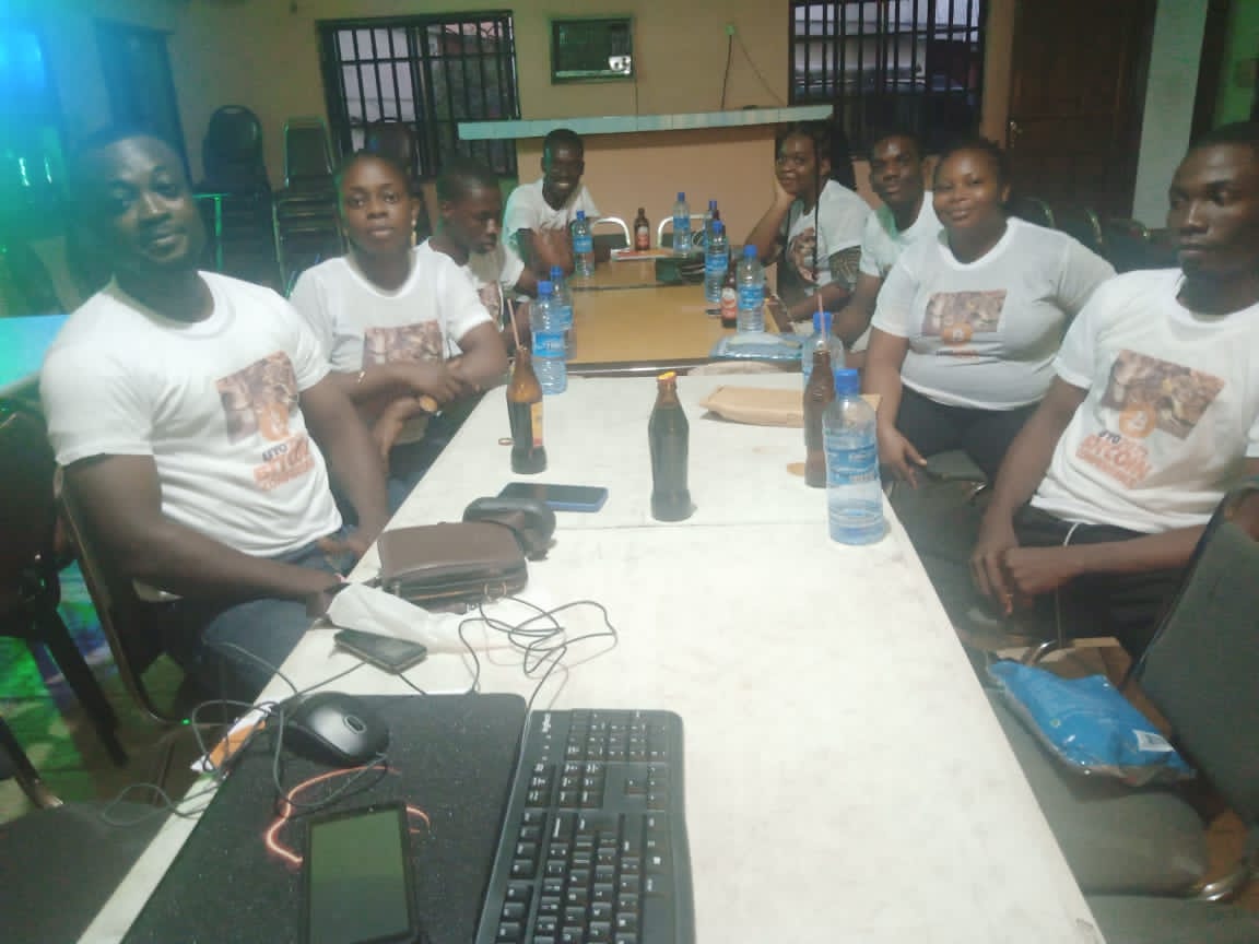 don_clersam's tweet photo. PreConference #MeetUp!
Uyo 2022 #Bitcoin Conference - preconference Meet Up held on 24th September 2022.
The #conference is coming up on the 8th October 2022

#Registration for the conference is still ongoing...4000participants to take part!
Register via: https://t.co/HtkbjJJghC https://t.co/ltTYVwLBdW
