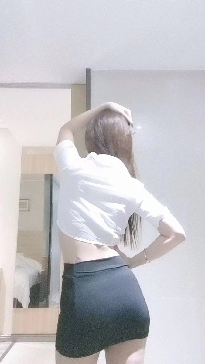 xiaolanghua5's tweet photo. 海南小妹  身高172  120斤   。D杯  初次下海  人美水多  热情配合  不催客  做活仔细  待顾客如初恋  欲望高  求征服
#邳州 
#邳州线下 
#邳州���楼 
#邳州线下 
#邳州少妇 
#邳州学生 
#邳州一夜情 
#邳州同城 
#邳州约炮 https://t.co/e8Y1CKhsvV