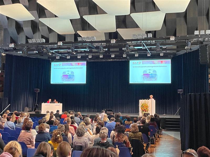 Piomic_Medical's tweet photo. We are delighted to have been presented at the 3rd joint SAFW meeting to such an esteemed audience of eminent Swiss wound care experts.

#medtech #healthcare #medicaldevices #chronicwounds #diabetescare #COMS #COMStherapy https://t.co/Me7F6lxcKX