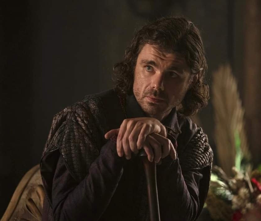 ManuelGBerumen's tweet photo. #HouseOfTheDragonEp6 Si
#LarysStrong fuΓ© capaz de acabar con su propio padre #LyonelStrong y hermano #harwinstrong sin duda serΓ‘ capaz de peores barbaridades... Larys un personaje mustio y necesario para la trama. Ya es uno de los #villanosfavoritos de #HouseOfTheDragon https://t.co/9e28HkPU4Q