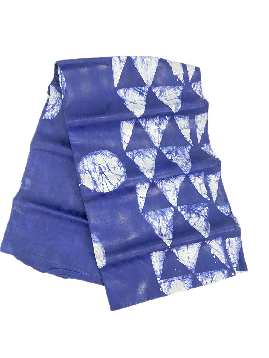 Adireclan_'s tweet photo. Good morning people of twitter and environment, take a look at the  beautiful adire fabrics for sale for the week. 
Kindly retweet for the sweet owners to find them.
Frame 1: 15,000
Frame 2-4: 11,000 https://t.co/QqY2ZOLvcR