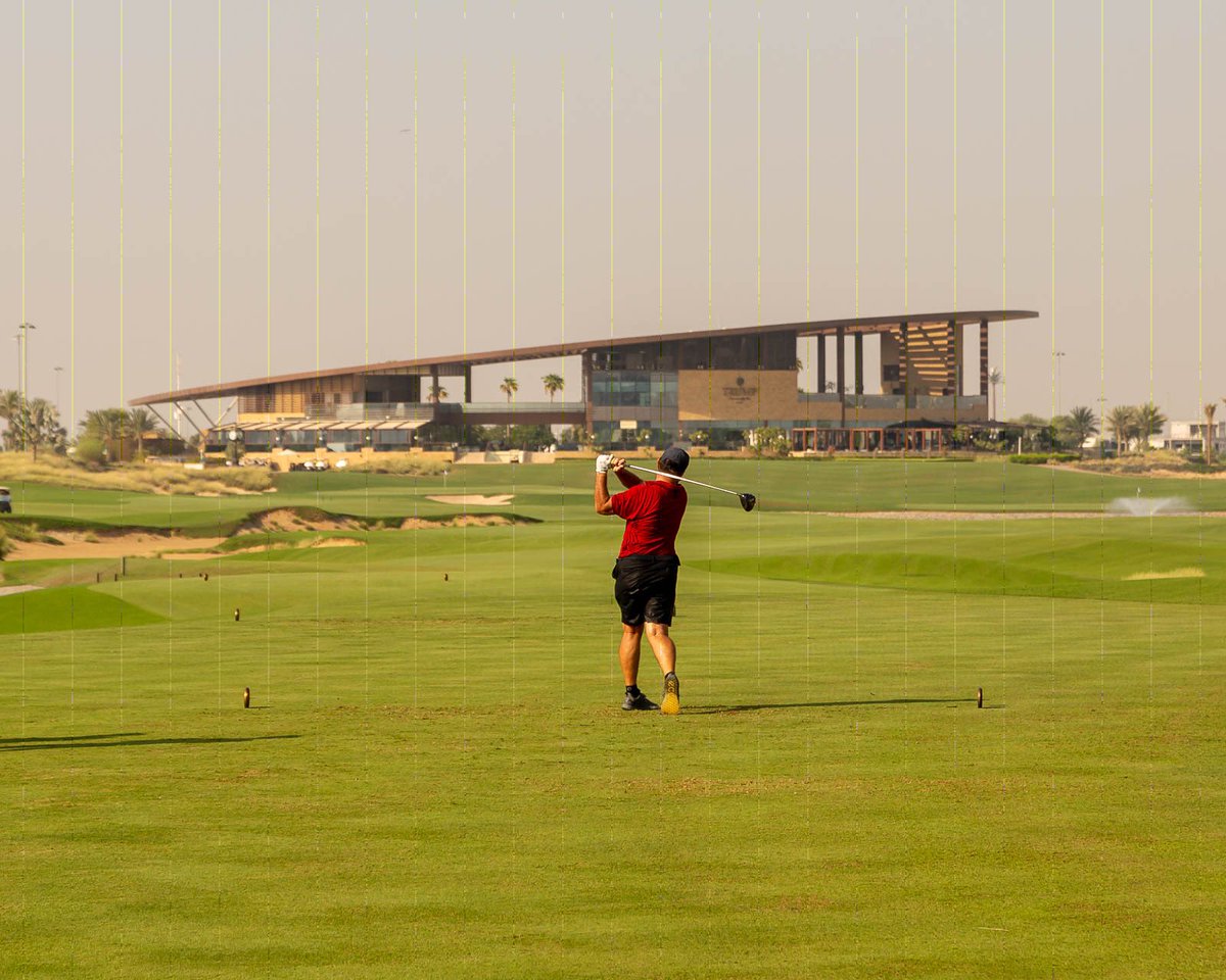TrumpGolfDubai's tweet photo. The Scratch team regain the trophy in our Annual Scratch vs Member event. Clinching it with a 4-3 win, the result going down to the last match. We wish the Scratch Team good luck for the upcoming season, as they look to defend their title.
#trumpgolfdubai #scratchteam #golfevent https://t.co/UsNsDf9CkC