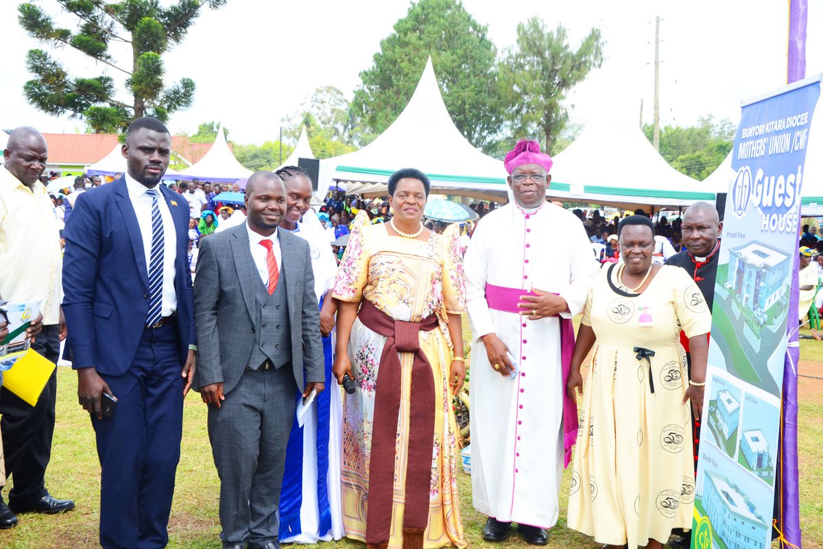 Peace Regis Mutuuzo tweet media