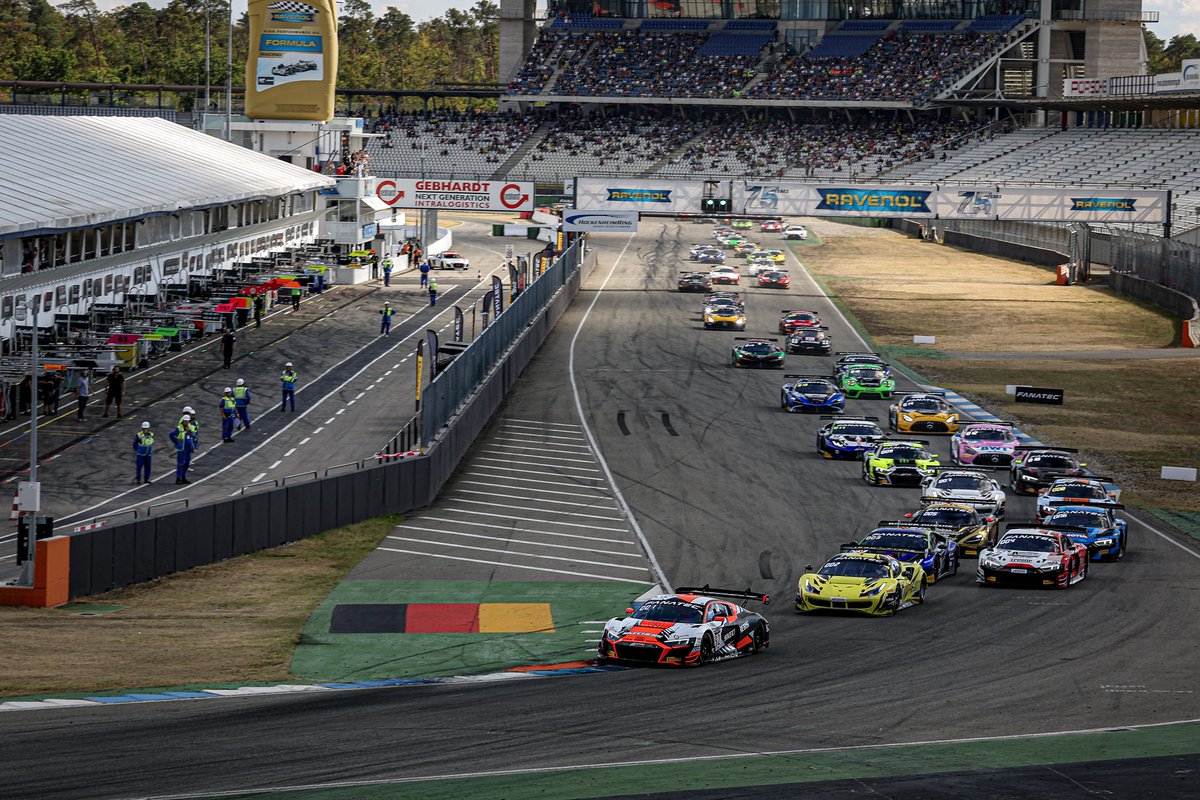 4️⃣ down, 1️⃣ to go 🏁

The #FanatecGT Endurance season concludes this weekend at Circuit de Barcelona-Catalunya 🇪🇸

ℹ️ gt-world-challenge-europe.com/event/194

#GTWorldChEu | <a href="/Circuitcat_eng/">Circuit de Barcelona-Catalunya</a> | <a href="/fanatec/">Fanatec</a>
