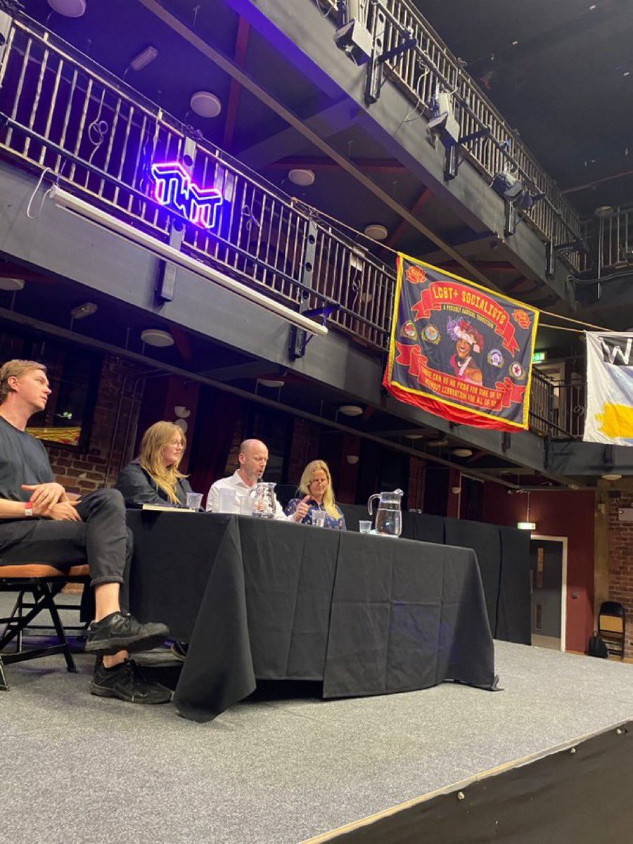 JamieDriscollNE's tweet photo. The rich have had free income forever, it’s time to crash that party! It’s time everyone had a Universal Basic Income! Great talking about #UBI last night with
@CleoGoodman, @BethWinterMP, @AndyBurnhamGM. and @w_stronge. #TWT22 #Lab22 #LabourPartyConference22 https://t.co/z4JMHg6Wzv