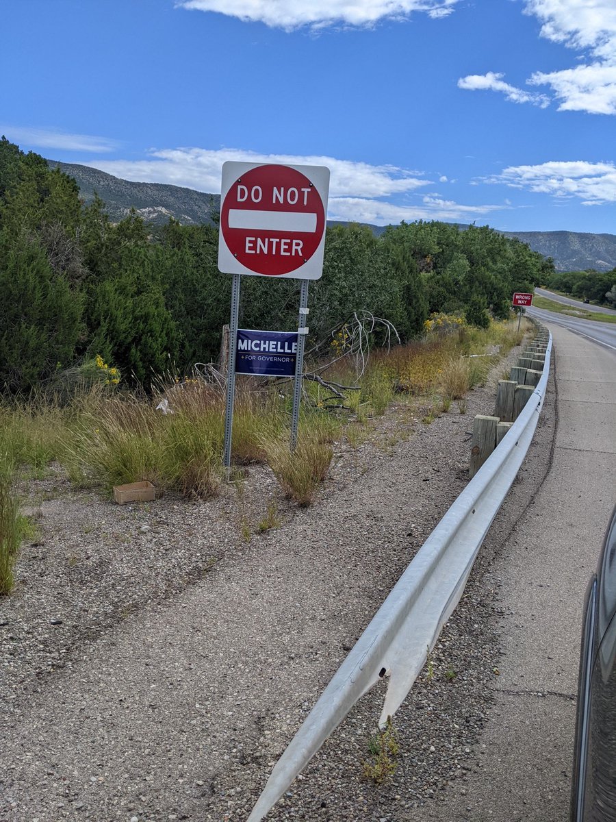 NewMexicoGOP's tweet photo. ➡@GovMLG has her signs illegally posted on DOT right of way signage in Otero County. Does she think the law does not apply to her campaign? #nmpol https://t.co/UuNU6Wefwy