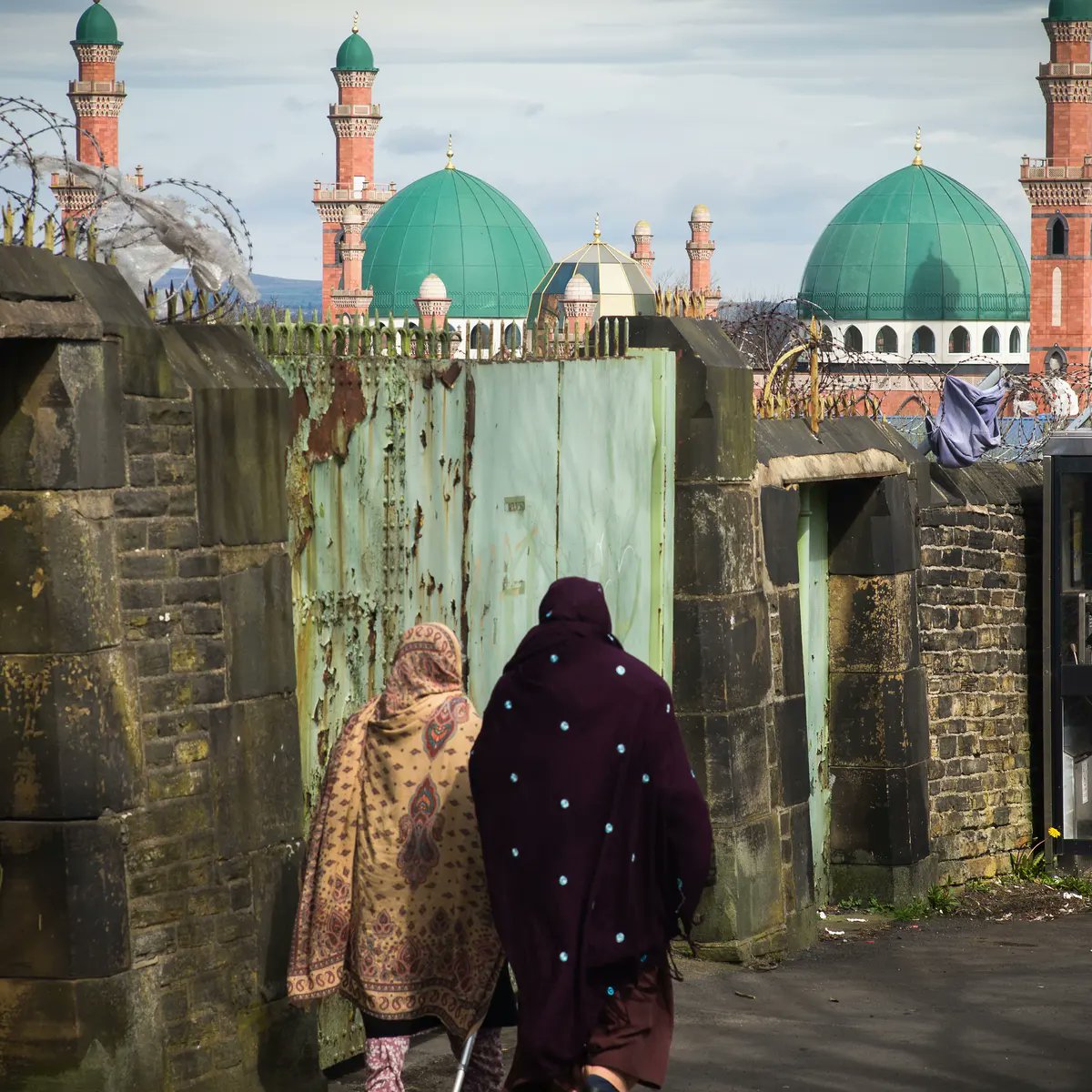 men_prison's tweet photo. @stratisxx Actual picture from UK (Bradford) https://t.co/KsKC4I0fwn