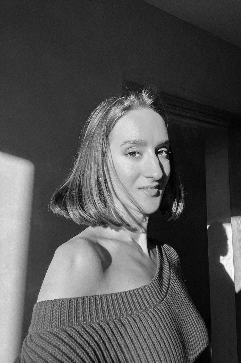 Sunny morning , Fam!💛 How’s your morning though?☕️
#NFTCommunity #NFT #NFTfam #NFTart #NFTartist