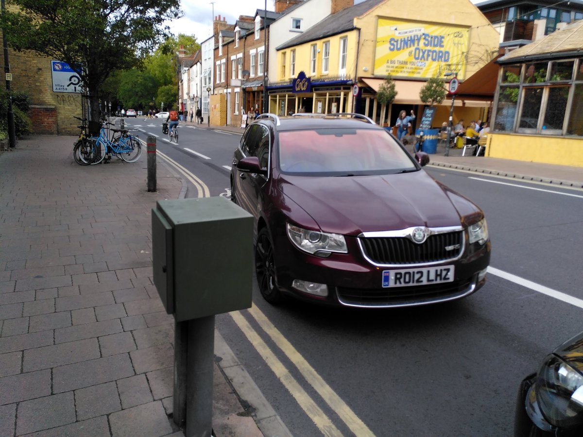 Badly Parked Oxford tweet media
