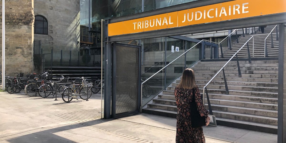 ENM_France's tweet photo. 🎧[#podcastENM] Dans l’épisode 7 de “Ma format° à l’#ENM”, 2 élèves magistrats racontent leur stage pénal dans 1 tribunal: au parquet, à l’instruction, à l’#ApplicationDesPeines…  (dispo ici &amp; sur les plateformes habituelles). #demainmagistrat #droitpénal https://t.co/rrQeemxngY https://t.co/guXYSeMgUq
