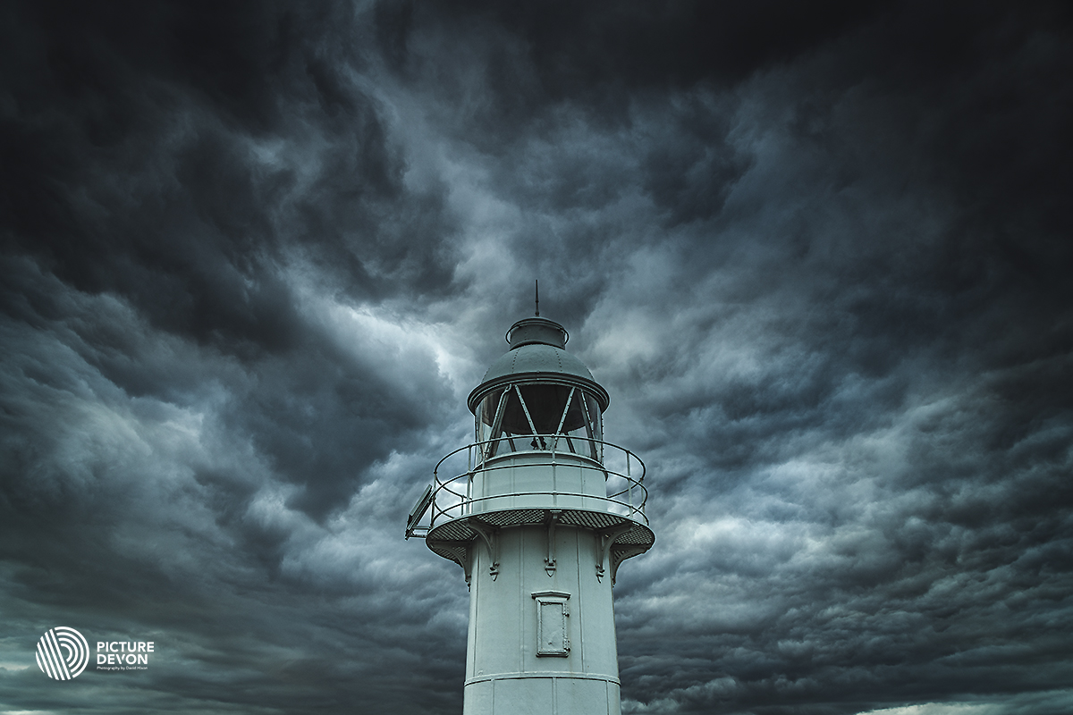 'Troubled Times' are coming our way. Stand tall, stand firm & weather the storm.

#WexMondays #fsprintmonday #ThePhotoHour #Weather #sonya7rii

@lovebrixham @VisitBrixham @EnglishRiviera @swscuk 
@DevonLife @SonyUK @3LeggedThing 

#picturedevon #lovebrixham #photography