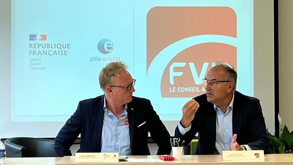 [#ReStart]🎙️"La vente directe est un très bon tremplin dans un parcours professionnel. Elle permet de développer des compétences et de reprendre confiance ! » Patrice Jacquelin, président Hauts-de-France de la Fédération de la Vente Directe et PDG de <a href="/GuyDemarle/">Guy Demarle</a>

#TousMobilisés