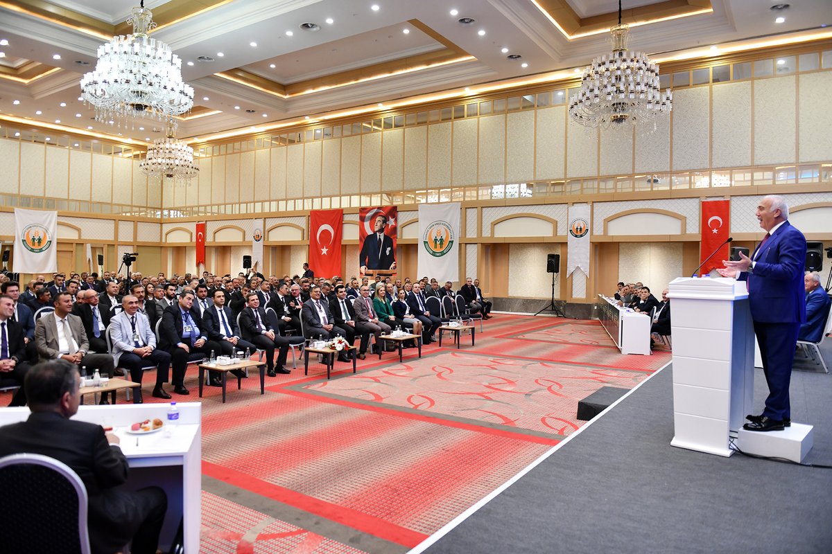 tarimkredi's tweet photo. Türkiye Tarım Kredi Kooperatifleri Merkez Birliği Olağanüstü Genel Kurulu Ankara’da yapıldı. https://t.co/c9UE0Nmjun