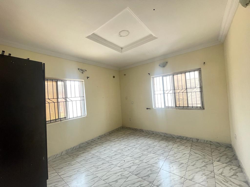KingsPropertyL1's tweet photo. Three bedrooms for rent at Ikate Lekki 3m 
Self serviced https://t.co/YxtkSa1Rvj