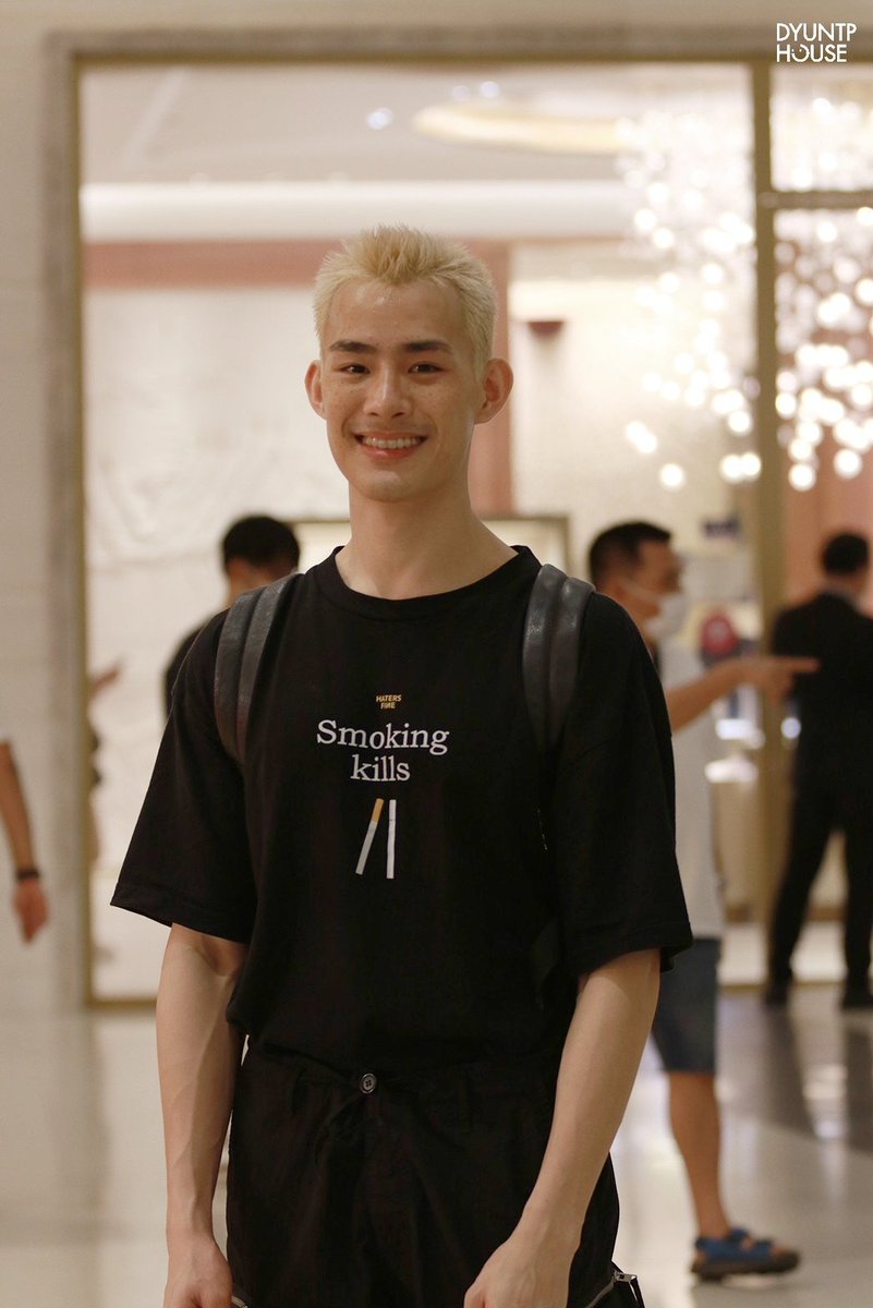dyuntp_fc's tweet photo. 250922 ; หัวใจทำงานหนัก 💓

#ดิวคนเหงา
#dyuntp
#BIFW2022 
#LEISUREPROJECTS https://t.co/jZ0z8Eup05