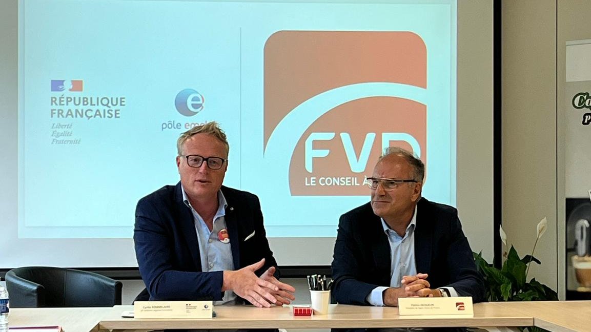 [#TousMobilisés]🎙️"Cette convention que nous signons dans le cadre de la semaine #ReStart va permettre de casser les stéréotypes sur la vente directe, pour valoriser toutes les opportunités d’emploi " @cyrom1 directeur territorial délégué Versant Nord Est Lille

 #AvecPôleEmploi