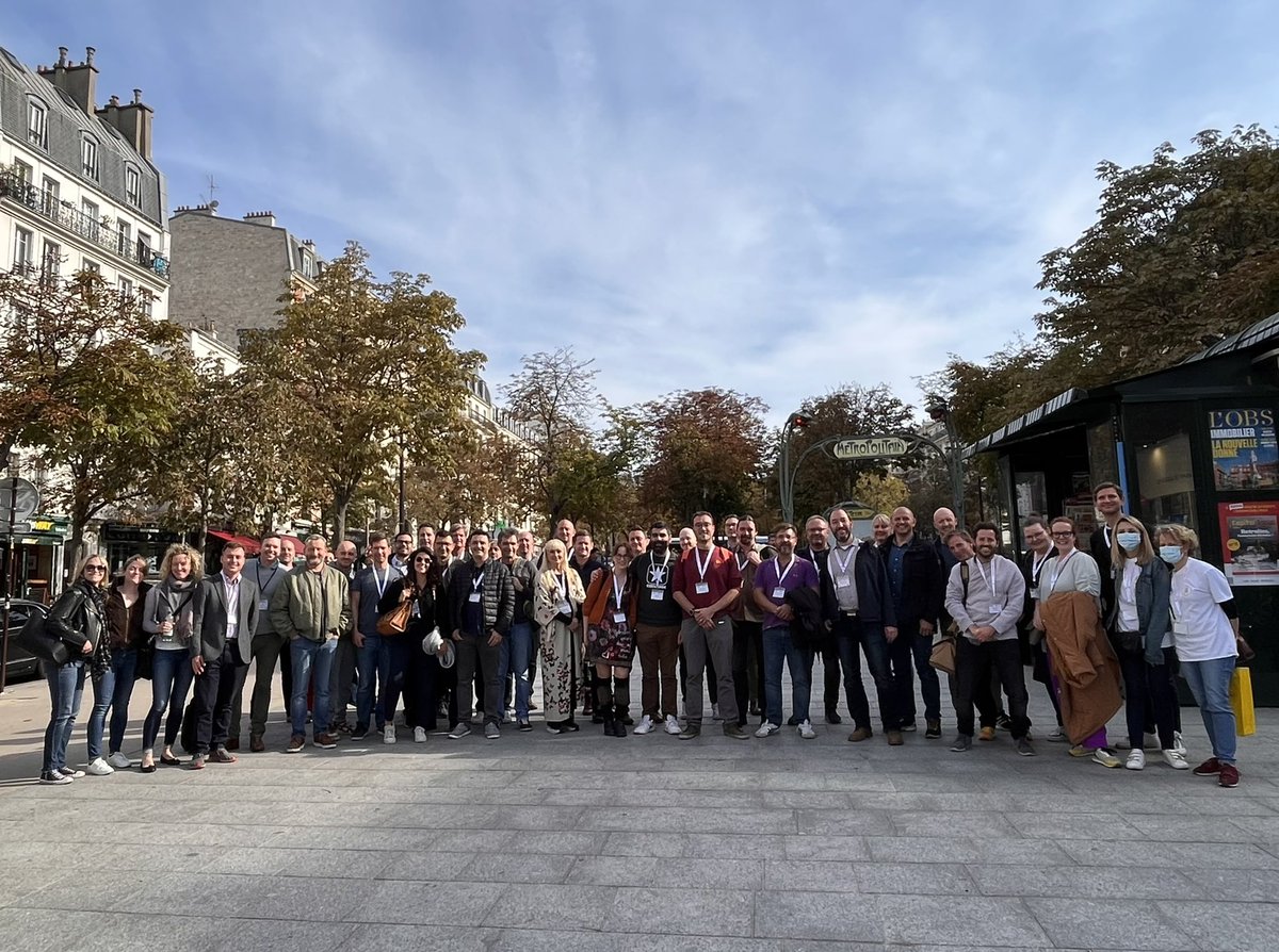 Back to work after the 3-day #ParisRescue Team Course with an amazing crew and great speakers. Thank you all so much for coming! It’s always fascinating to share knowledge and experience from experts around the world on #ECPR and #REBOA