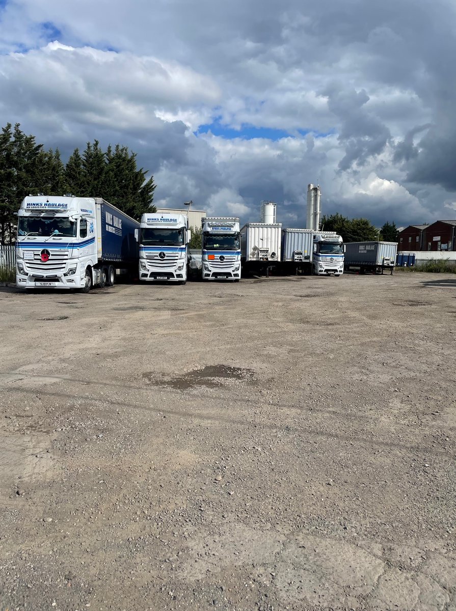 HaulageHinks's tweet photo. #MONDAYREADY #TRANSPORT https://t.co/fBVtOERqnQ