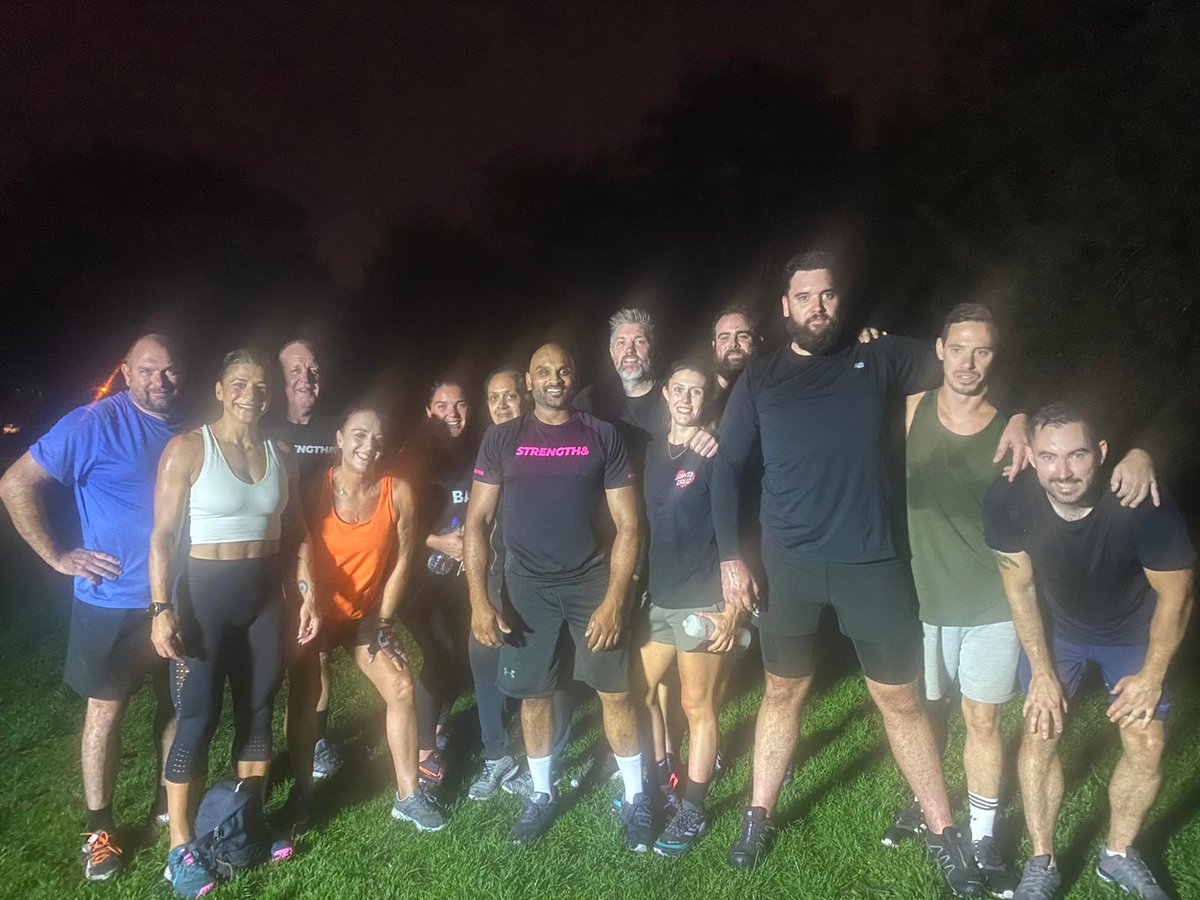 The_Strengthand's tweet photo. Check out those satisfied faces after some of last week's evening sessions 😁

Join the strength training community this week with a no-obligation free trial!
#hertford #harlow #enfield #stevenage https://t.co/szEiOIZvlg