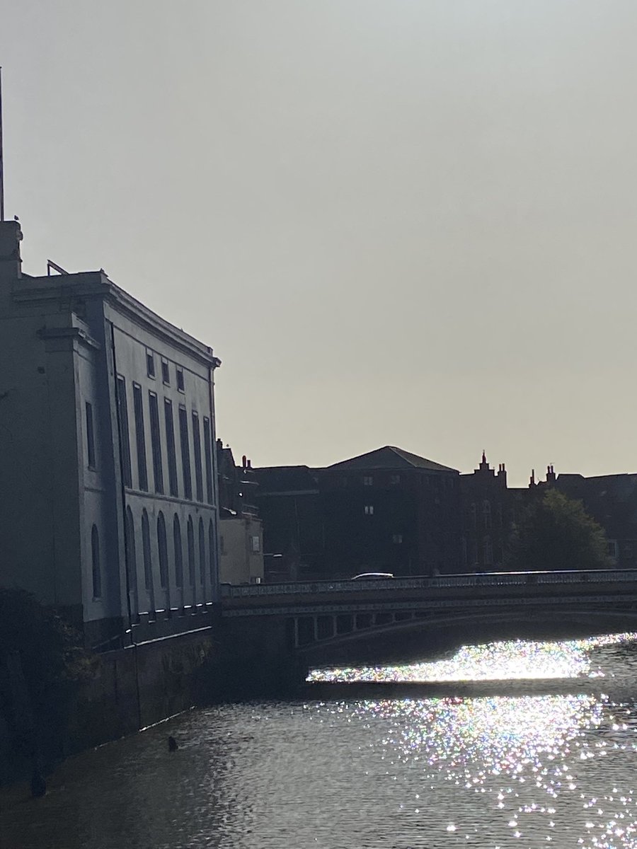 @standardboston  the beauty of boston stump early in the morning contrasting with sun rising over river haven #bostonstump