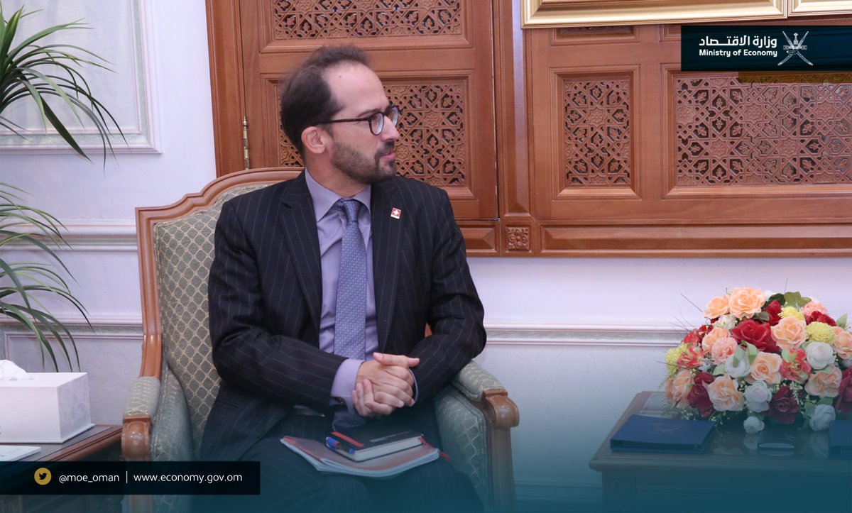في إطار تعزيز التعاون الاقتصادي بين البلدين، استقبل معالي الدكتور <a href="/SaidAlsaqri/">سعيد بن محمد الصقري Said AlSaqri</a> وزير الاقتصاد صباح اليوم سعادة توماس أورتلي سفير جمهورية سويسرا المعتمد لدى سلطنة عمان.