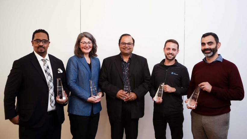 entrevestor's tweet photo. Meet the winners of @voltaeffect's Ecosystem Impact Awards:  Akram Al-otumi, @NSHealthHub, @dshukla72, @MilkMoovement and @impactfulhrd.  https://t.co/Jo6Z6cv7pk https://t.co/LcausfGf8P