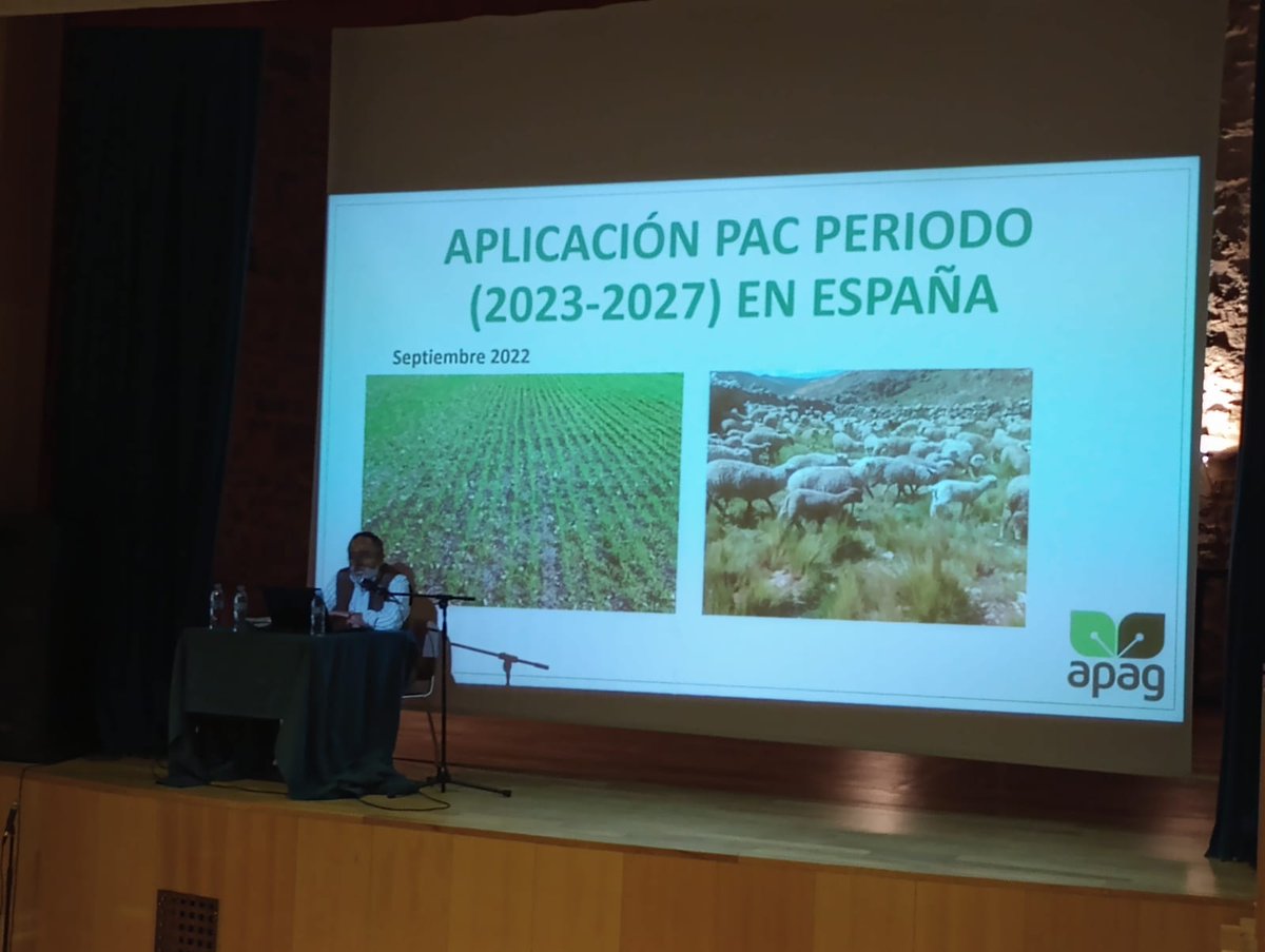 GrupoAPAG's tweet photo. #Sigüenza tuvo el viernes su jornada sobre la #ReformaPAC.
▶️En la misma línea que las anteriores: gran asistencia y mucho interés por conocer cómo les afecta la nueva PAC y qué deben hacer para cumplir los eco regímenes
✅Si eres socio de APAG busca los detalles en nuestra APP https://t.co/Vrvdny1iGU