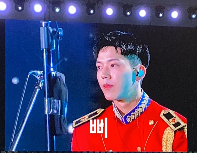pilyourfeel's tweet photo. 얘들아 도운이 얼굴 에바야... https://t.co/NhXsBAqo6i