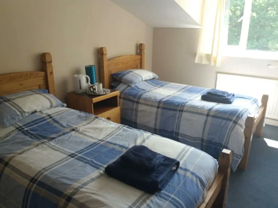 TheBBDirectory's tweet photo. There are guest rooms available to suit all at The Half Moon. Whether you are a solo traveller, couple, friends or a family, you are very welcome here.
https://t.co/ZKu9g3u2ab
#Travel #Stay #Family #Pets #Couples #SoloTraveller #WarmWelcome #Llanthony #Abergavenny #Monmouthshire https://t.co/xkj8mdf24h