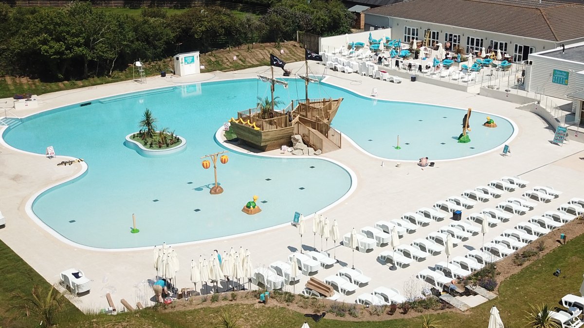 MonkeyTreeHolidayPark tweet media