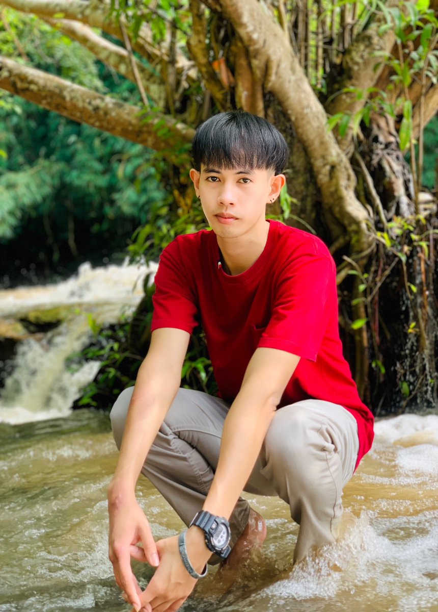 Aumaim0899's tweet photo. นิ่งนิ่ง แต่ยิ่งใหญ่..🌡️🏞️
#น้ำตกธารทอง #สังคม https://t.co/iruq7ryrhs