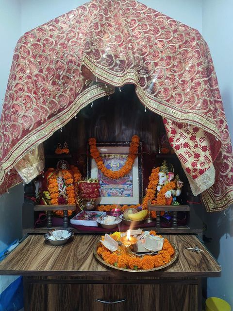 WizeBrains's tweet photo. May Maa Durga bestow you and your family,
With 9 forms of blessings- Fame, Name, Wealth,
Prosperity, Happiness, Education,
Health, Power and Commitment.
🙏Shubh Navratri!
#navratri #navratrispecial #durgapuja #durgamaa #navratrifestival #indianfestivals https://t.co/XnvX0R78FR