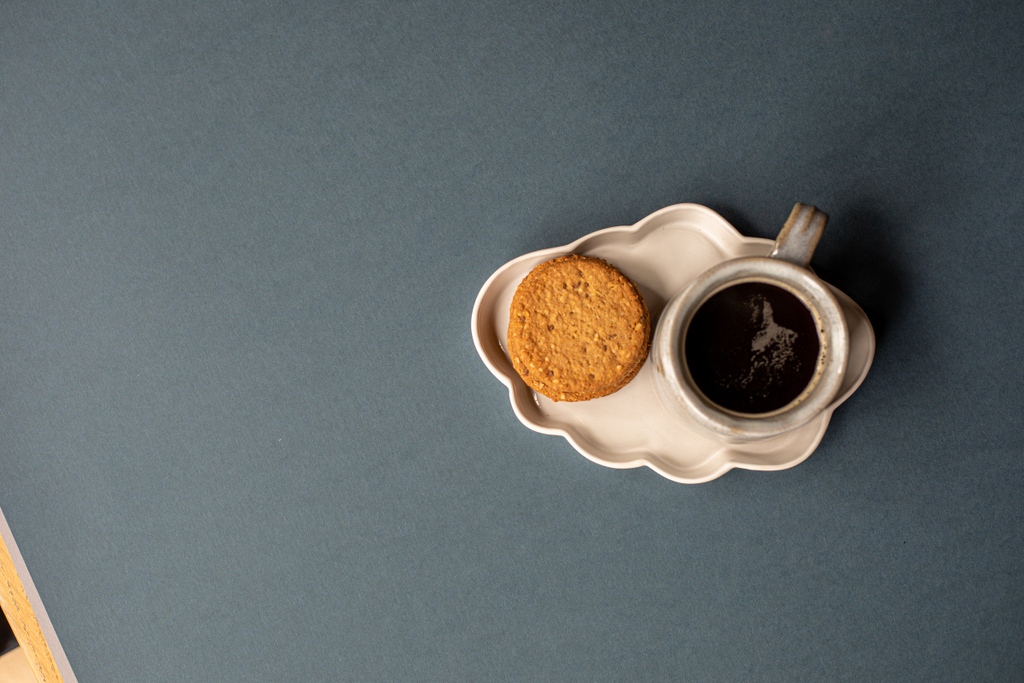 hippityuk's tweet photo. Serve your drinks on a floating cloud (tray) ☁️
Find your favourite today!
https://t.co/XVv4L1Ugqi
#effortlesslyethical #ukhomeware #homedecor #homewares #homeinspo #ceramics #clouds #dreamer #interiordesign #ethical #ethicallymade #ethicallysourced #ethicalgifts #home https://t.co/PbNsV6idWr