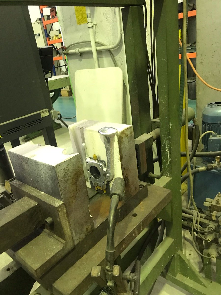 projet_jenii's tweet photo. Merci à toute l'équipe pour l'accueil sur le campus @ArtsetMetiers_ #Angers
Un projet de jumeau numérique très avancé pour #JENII et une démonstration de #fonderie en prime !
#JENII, un projet @ArtsetMetiers_ avec @LeCnam @CEA_Officiel et @cesi_officiel
#DigitalTransformation https://t.co/Ud2JuyKFaX