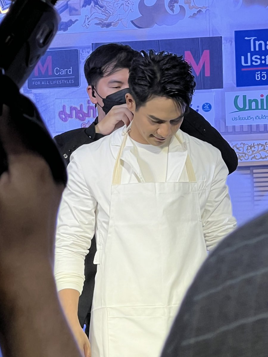 Pope118118's tweet photo. ขออภัยรูปเบลอ มือสั่น55555

 #กินเจเดอะมอลล์xPOPE https://t.co/OkMwU9DAwW