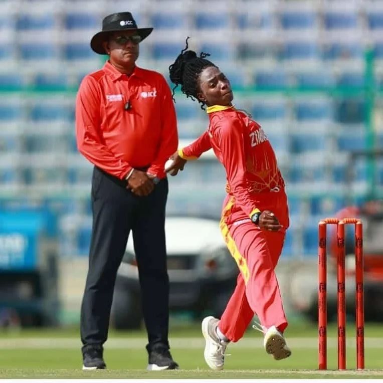 ChronicleZim's tweet photo. Left arm seamer @LeftieSibs was one of the outstanding players for @zimbabwewomen at the just ended @ICC @T20WorldCup Qualifier in the UAE. She picked up eight wickets in five innings, with best figures of 2/9 against @Cricket_PNG https://t.co/zcWV2tHRZV