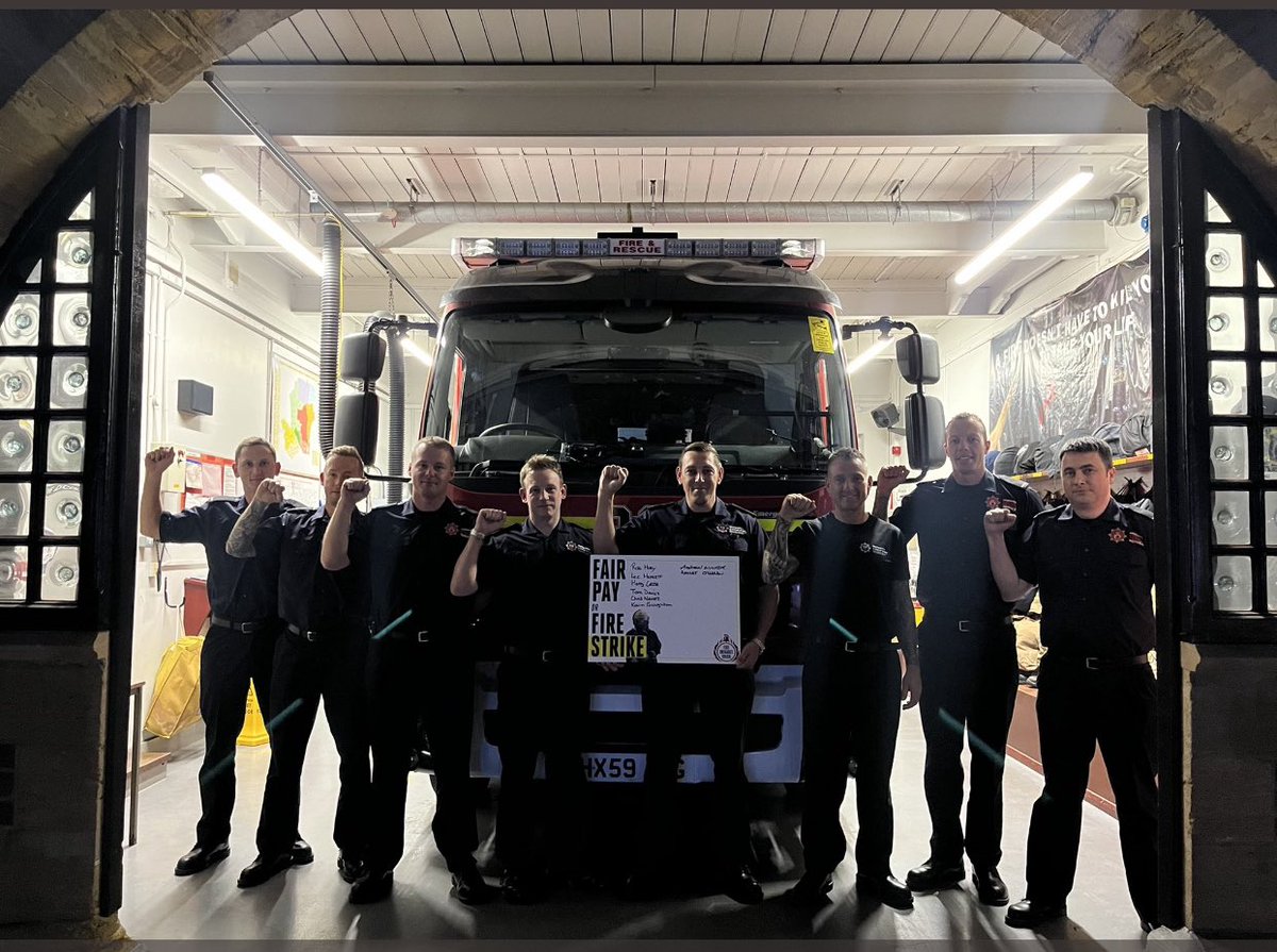 HIOWFBU's tweet photo. 8 branches have already given their views on the insulting 2% pay offer! 
Each returning a clear result that they are ready to take action✊🏻 #fairpayorfirestrike #solidarity #unityisstrength https://t.co/8onIFVI8zf