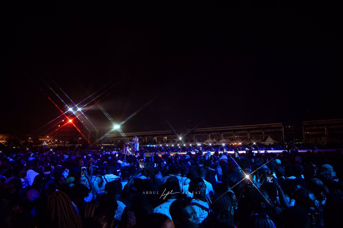 _abdularafat's tweet photo. Electrifying! 

@unclewaffffles at the #GlobalCitizenFestival (@GlblCtzn) 
                  📍Accra, Ghana

#abdularafat https://t.co/GxMgB6VUfo