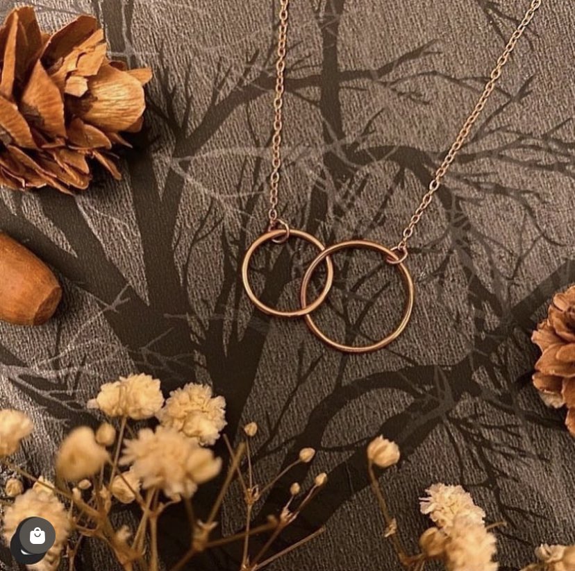 EnchantHeather's tweet photo. “Communication is merely an exchange of information, but connection is an exchange of our humanity.” 
~ Sean Stephenson
•
https://t.co/frpKO396mB 
•
#RoseGold #Connection #Join #Unite #Jewellery #Gift #Present #EnchantedHeather https://t.co/BbMuwmb30T