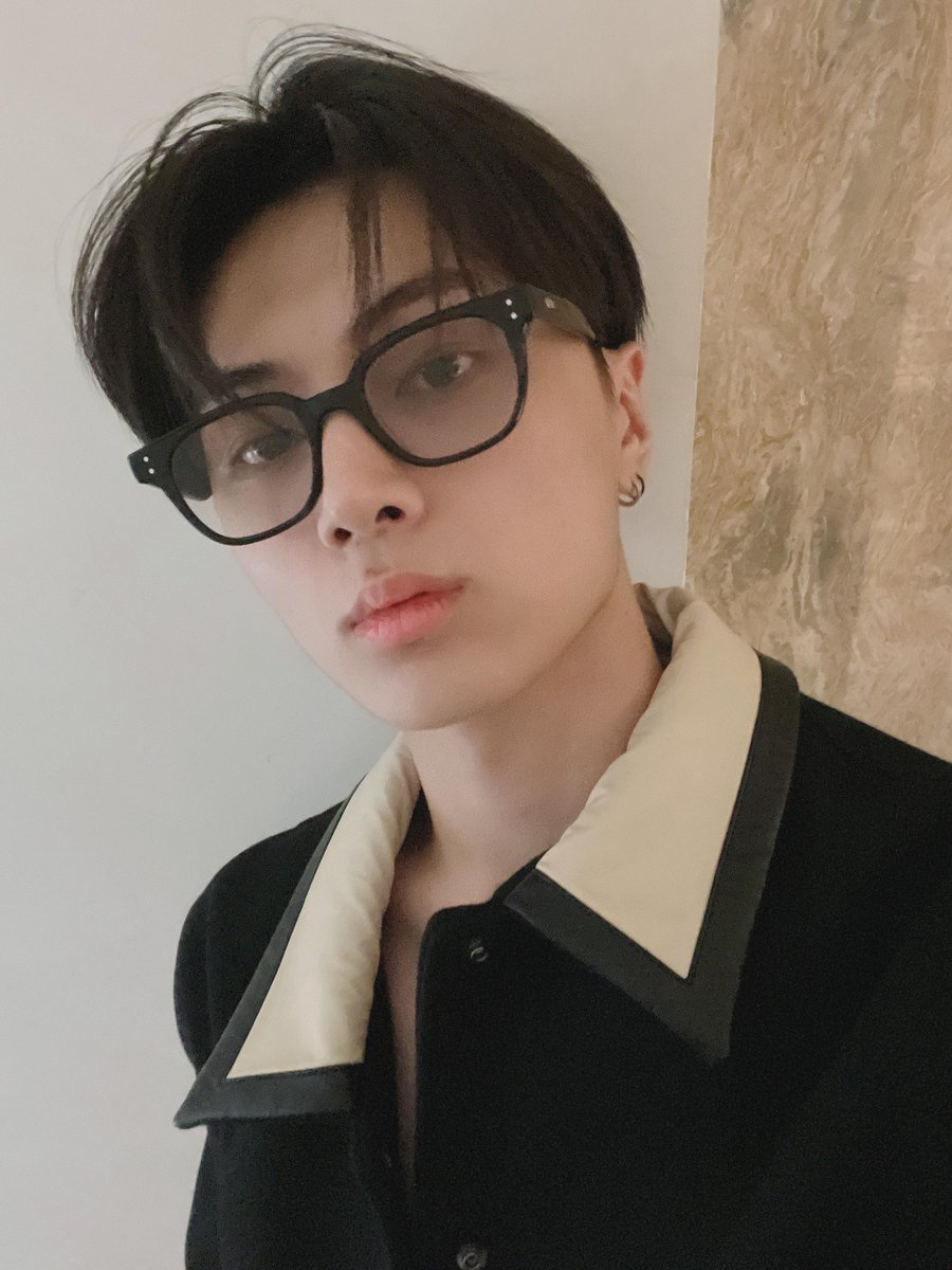 0420MEDIA's tweet photo. this #enhypen_jay selca was something else https://t.co/BhXawNfqJa
