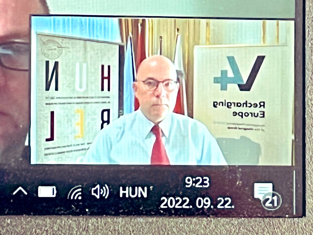 tamasivankovacs's tweet photo. Excellent online meeting with Peter De Cuyper, #Belgian co-CEO & Árpád Somlai, MD Central Europe of PET & preforms manufacturer #Resilux, one of our most prominent Belgian 🇧🇪 investors. The company has been operating significant production capacity in #Hungary 🇭🇺 since 2002. https://t.co/x0JhC4uk78