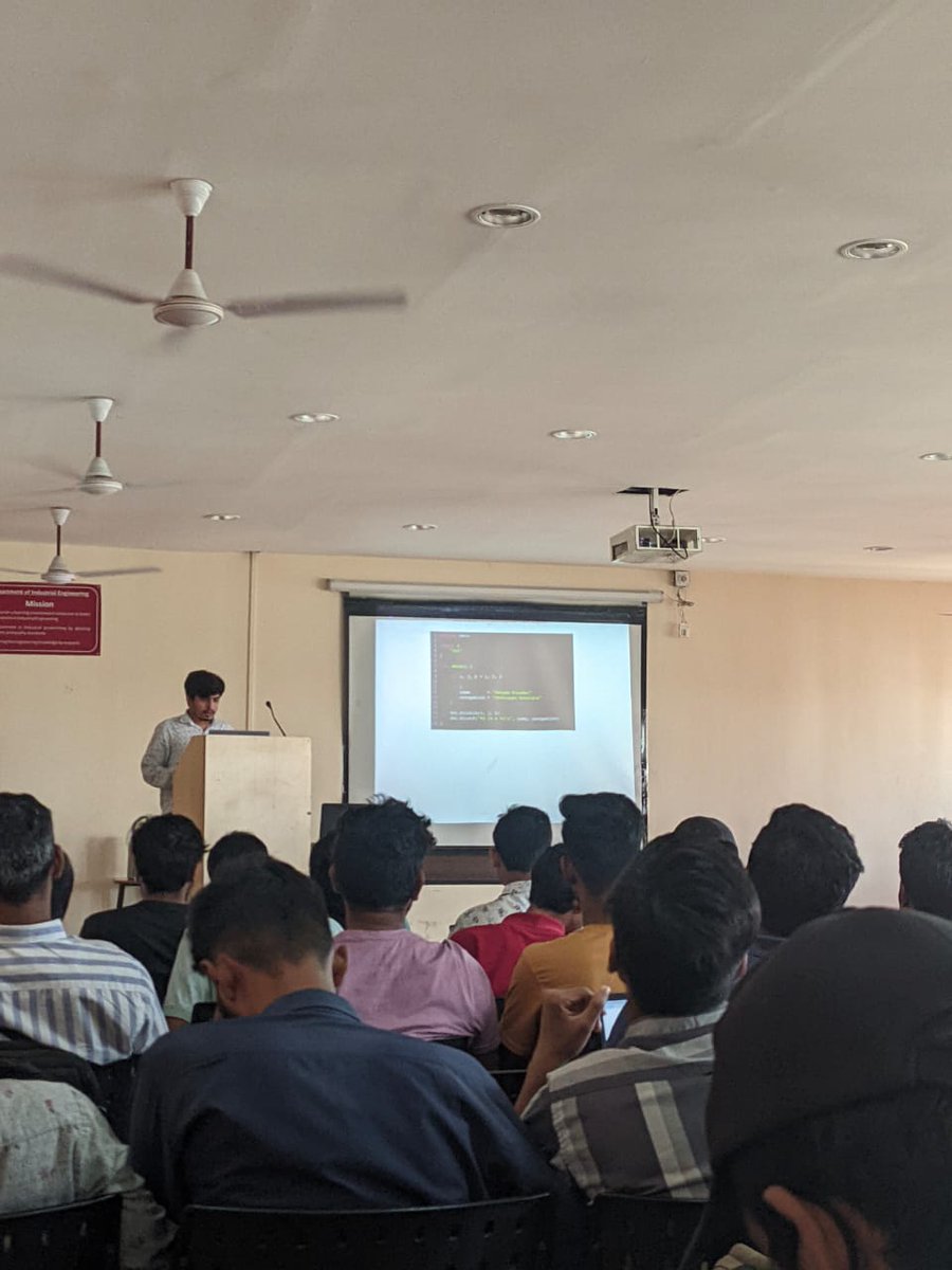 Saichar83535012's tweet photo. CLOUD NATIVE COMMUNITY GROUP
Attending the event at go lang workshop at industrial auditorium at RCOEM Nagpur organized by gdsc rcoem and deepfence #Cloud #community #workshop #deepfence
@avinash_ukr
@BiradarSangam
@lakshsamdariya
@VedantKakde
@lakshsamdariya https://t.co/jRgKb1W2Mb