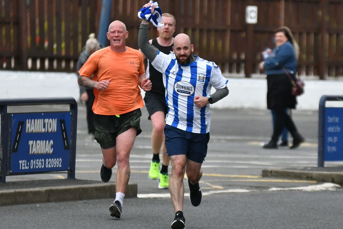 KillieCommunity's tweet photo. An incredible achievement.
#RunForColin๐ https://t.co/CHJYUG1qEZ