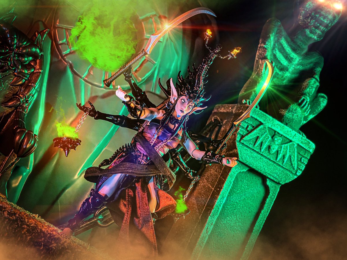 toyetic40s's tweet photo. QUEEN OF THE DAMNED #MythicLegions #Illythia #Vampires #FourHorsemenStudios #ACTIONFIGURES #ActionFigurePhotography #ToyPhotogrqphy #ToyPic_Community @mythiclegions @toypic_tweets https://t.co/SDQg0qm0qy